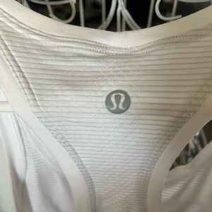 Lululemon Athletica White Sleeveless Tank Top